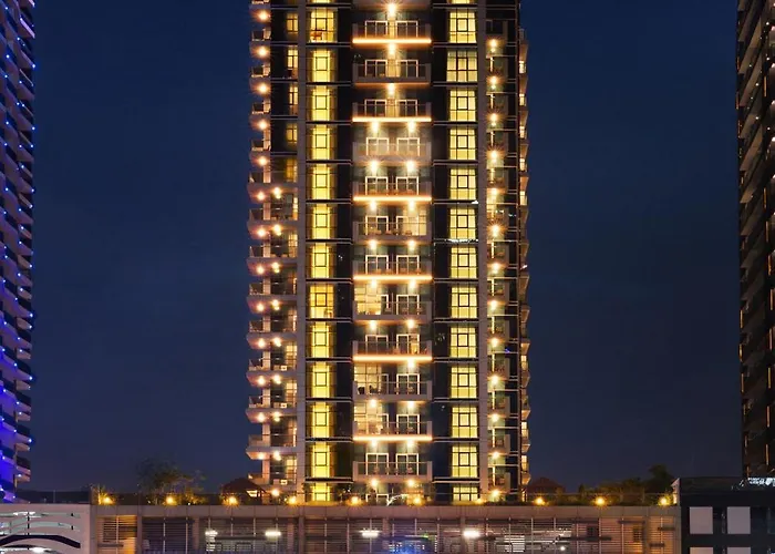 Royal Continental Suites Business Bay